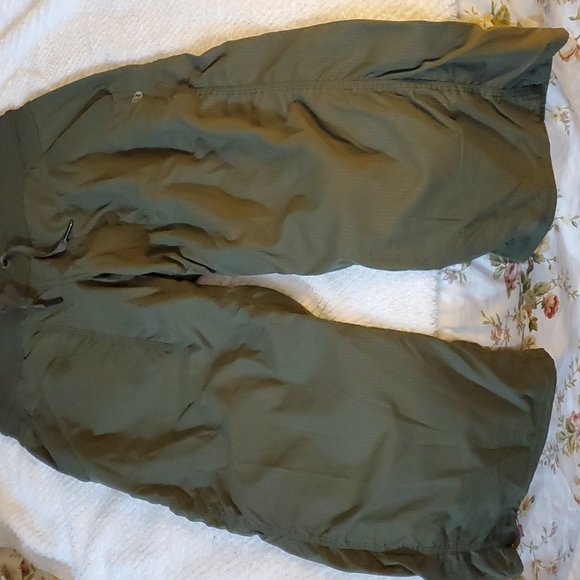 lululemon athletica Pants - Lulu dance studio Capri